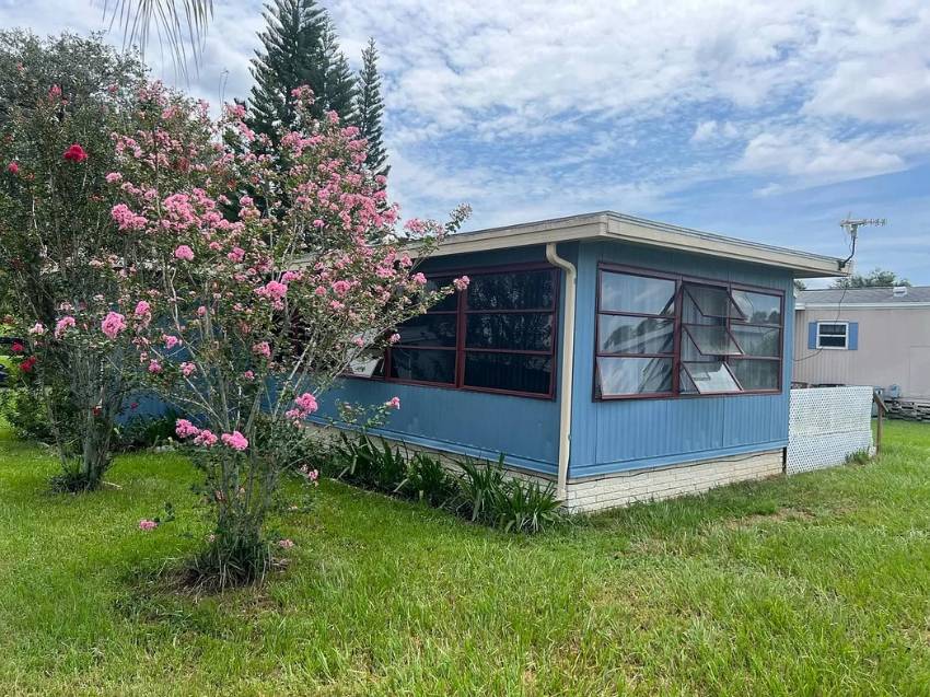 697 Century Lane a Winter Haven, FL Mobile or Manufactured Home for Sale